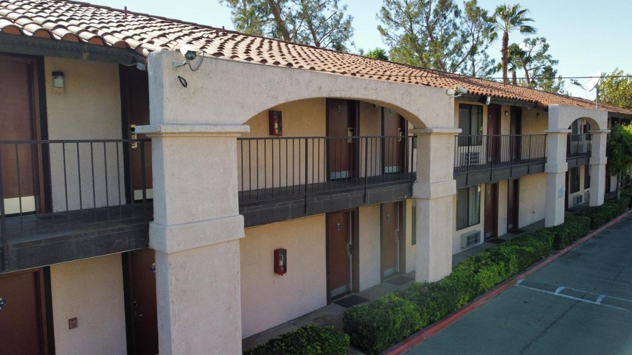 Hospitality Inn San Bernardino Exterior photo